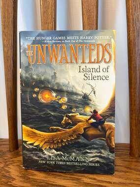 Island of Silence - (Unwanteds) by Lisa McMann (Paperback) : ,